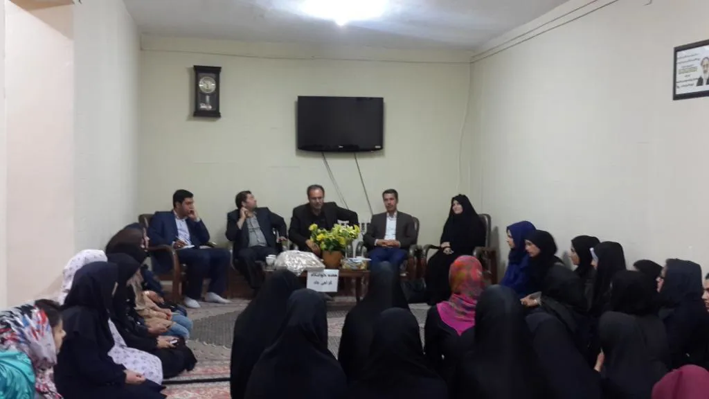 بازدید سرپرست دانشکده از خوابگاههای دانشجویی به مناسبت هفته خوابگاهها 