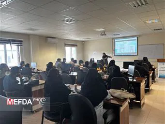برگزاری جلسه آموزشی تفسیر نوار قلب (ECG) در دانشکده علوم پزشکی مراغه