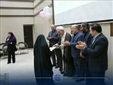 از مقام آوران کشوری و دانشگاهی بیست و هفتمین جشنواره قرآن و عترت تجلیل شد